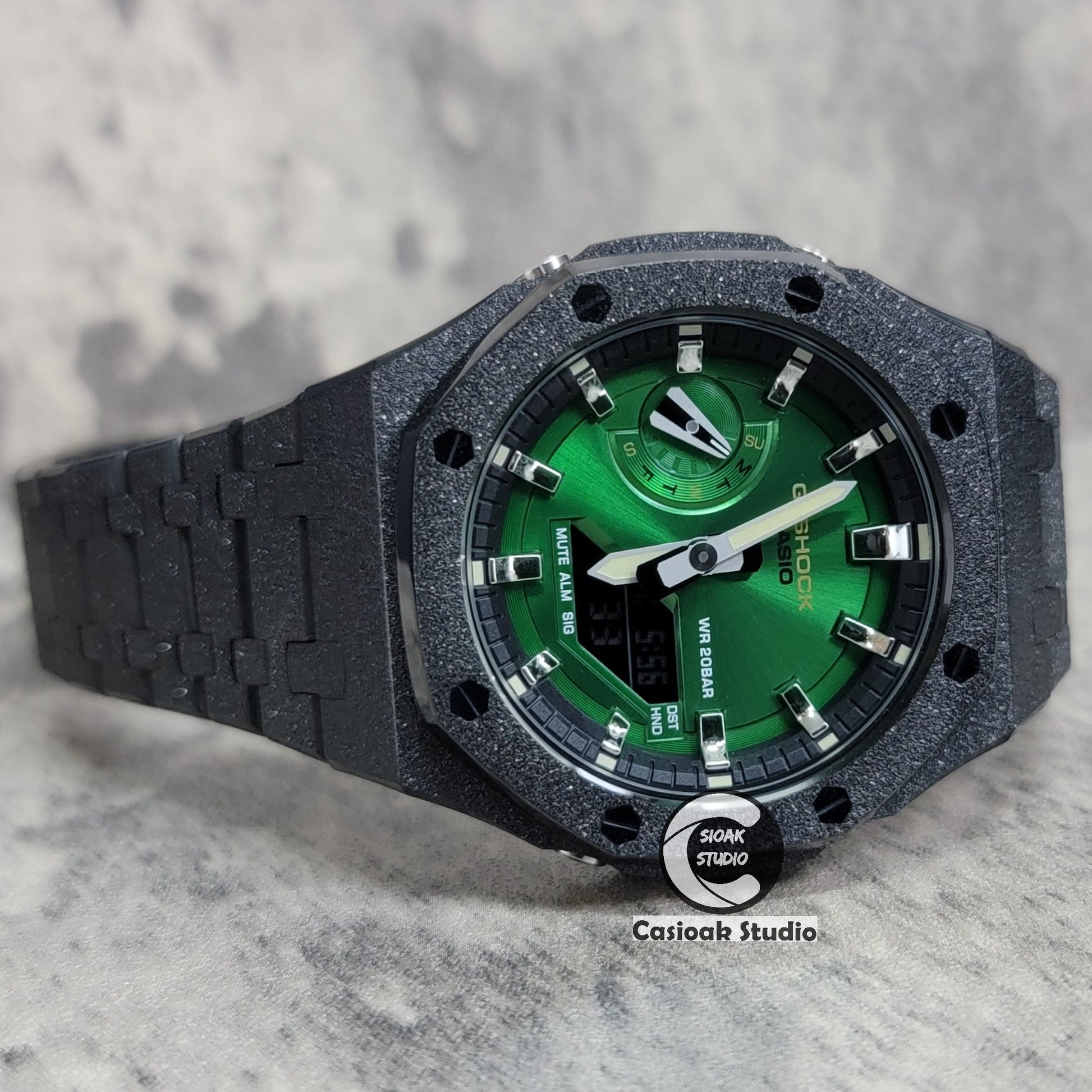 Casioak Mod Watch Frosted Black Case Metal Strap Black Silver Time Mark Green Dial 44mm- Casioak Mod Casio G-Shock Royal Oak Custom Mens Luxury Watches Ga2100