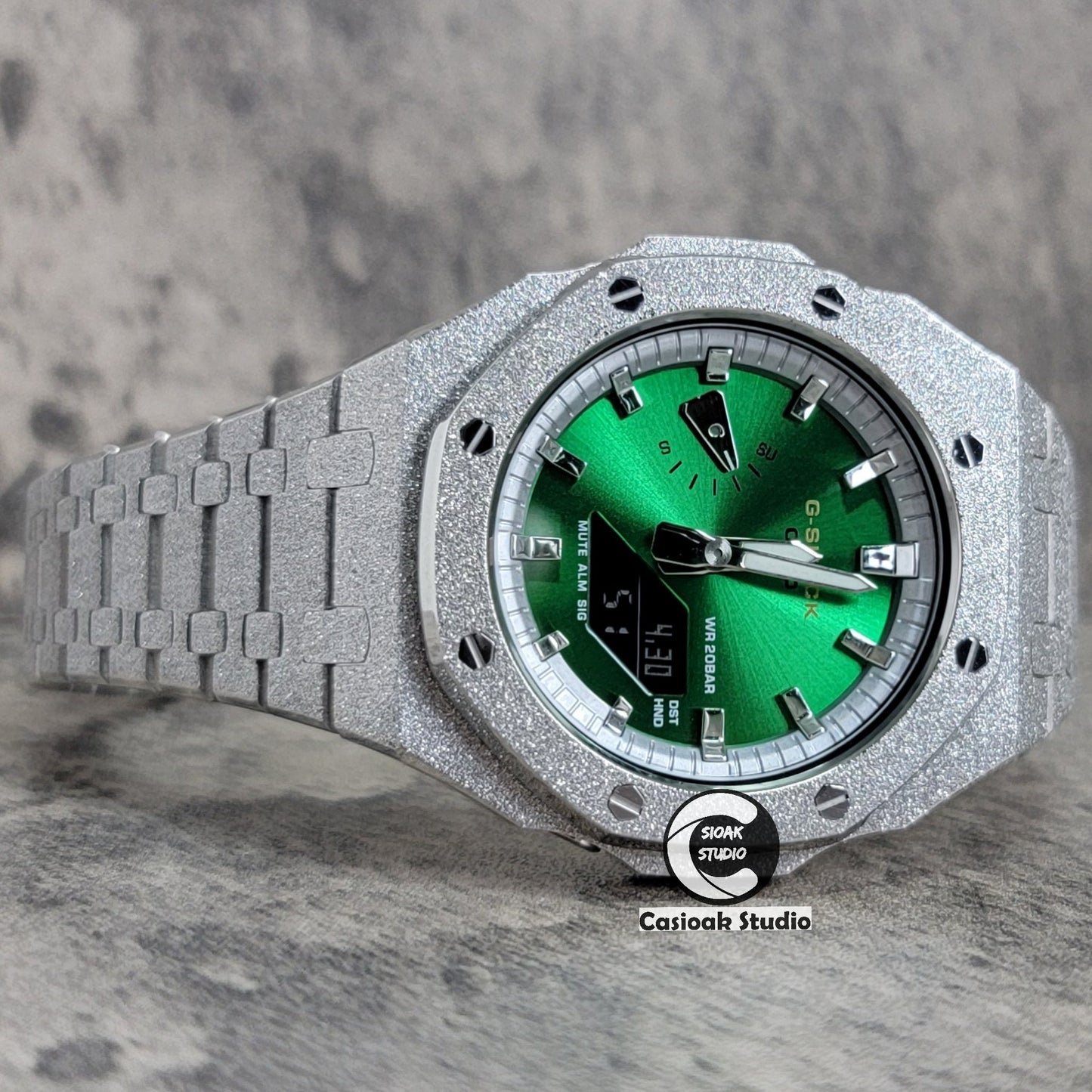 Casioak Mod Watch Frosted Silver Case Metal Strap Silver Time Mark Green Dial 44mm- Casioak Mod Casio G-Shock Royal Oak Custom Mens Luxury Watches Ga2100