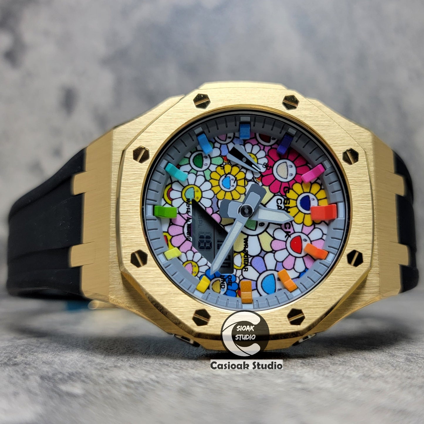 Casioak Mod Watch Gold Case Black Rubber Strap Strap Gray Rainbow Time Mark TAKASHI MURAKAM Dial 44mm- Casioak Mod Casio G-Shock Royal Oak Custom Mens Luxury Watches Ga2100