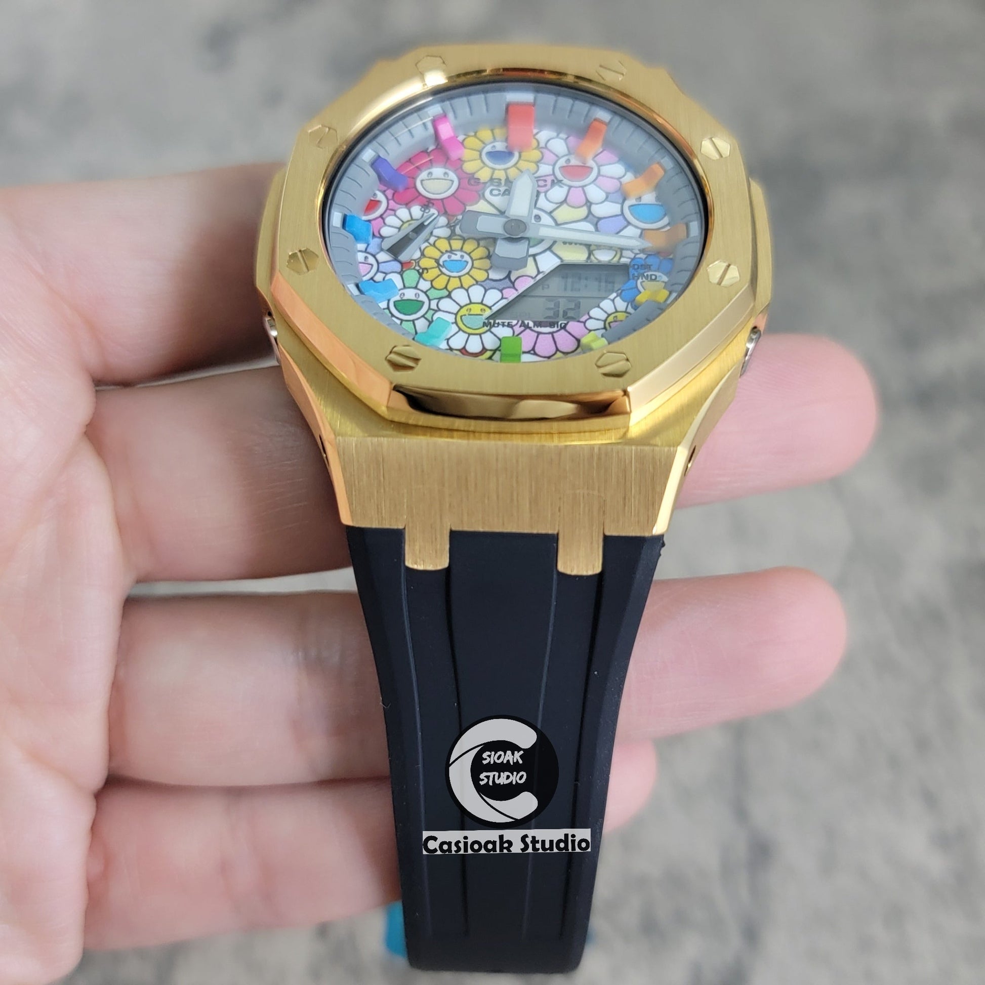 Casioak Mod Watch Gold Case Black Rubber Strap Strap Gray Rainbow Time Mark TAKASHI MURAKAM Dial 44mm- Casioak Mod Casio G-Shock Royal Oak Custom Mens Luxury Watches Ga2100