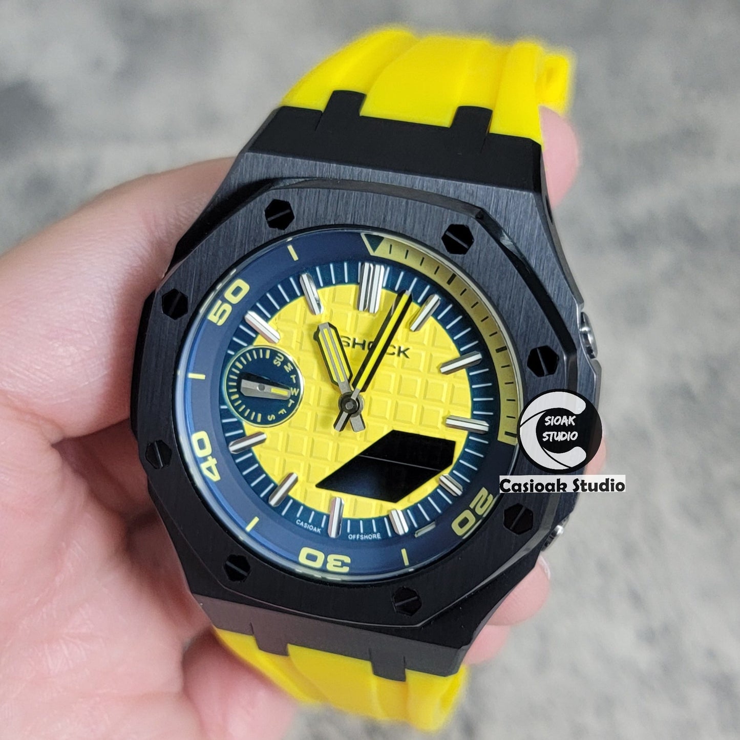 Casioak Mod Watch New Black Case Yellow Rubber Strap Blue Yellow Time Mark Yellow Waffle Dial 44mm Sapphire Glass- Casioak Mod Casio G-Shock Royal Oak Custom Mens Luxury Watches Ga2100