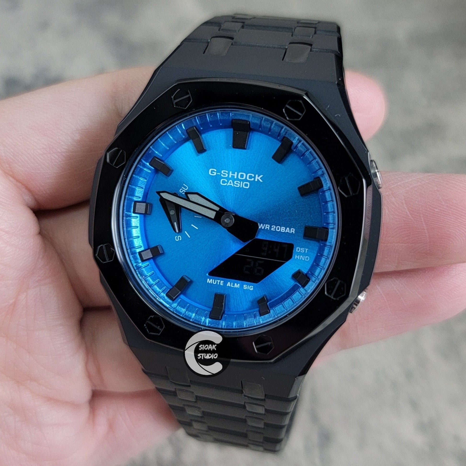 Casioak Mod Watch Polished Black Case Metal Strap Blue Black Time Mark Blue Metallic Dial 44mm- Casioak Mod Casio G-Shock Royal Oak Custom Mens Luxury Watches Ga2100