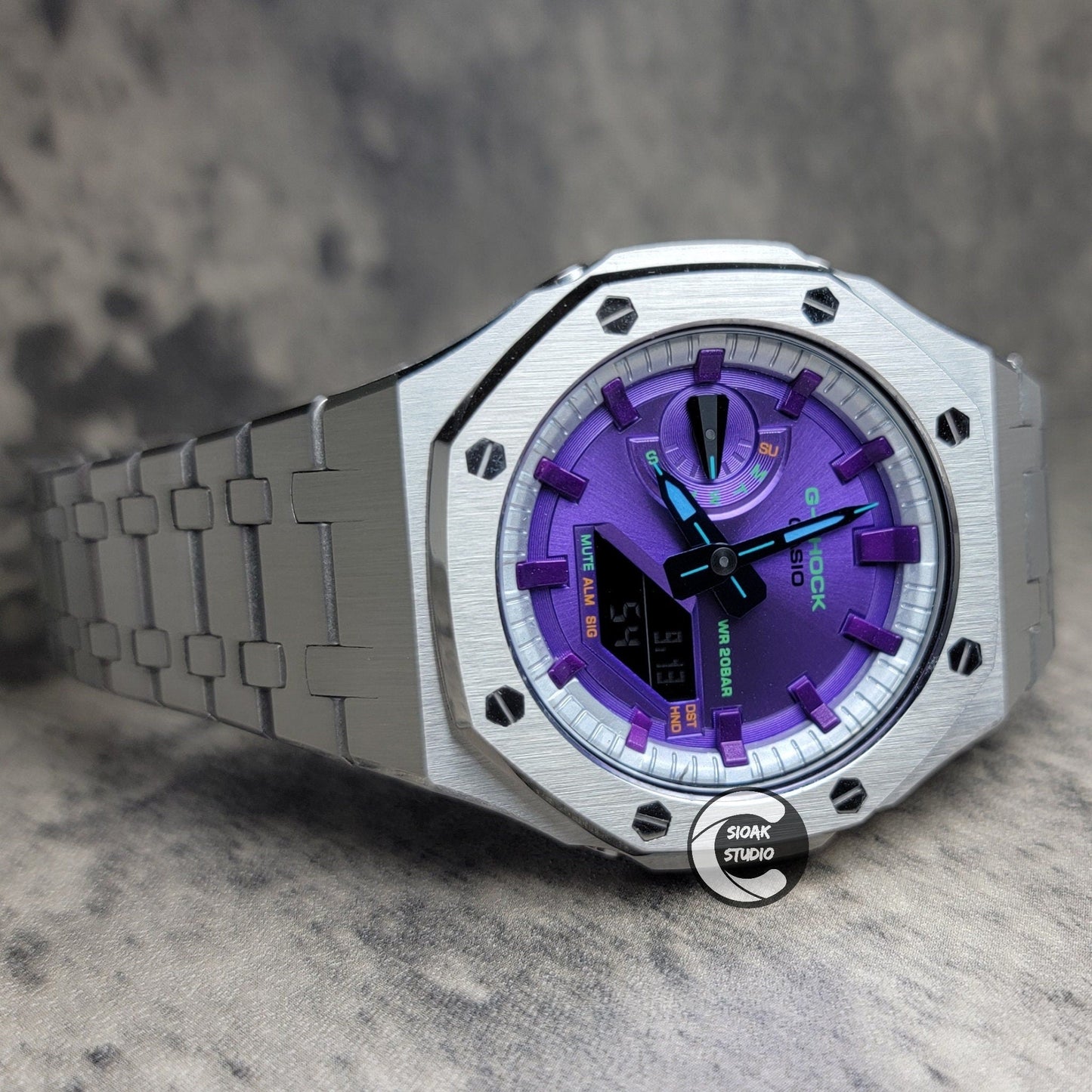 Casioak Mod Watch Silver Case Metal Strap Silver Purple Time Mark Purple Dial 44mm  Unique Special- Casioak Mod Casio G-Shock Royal Oak Custom Mens Luxury Watches Ga2100