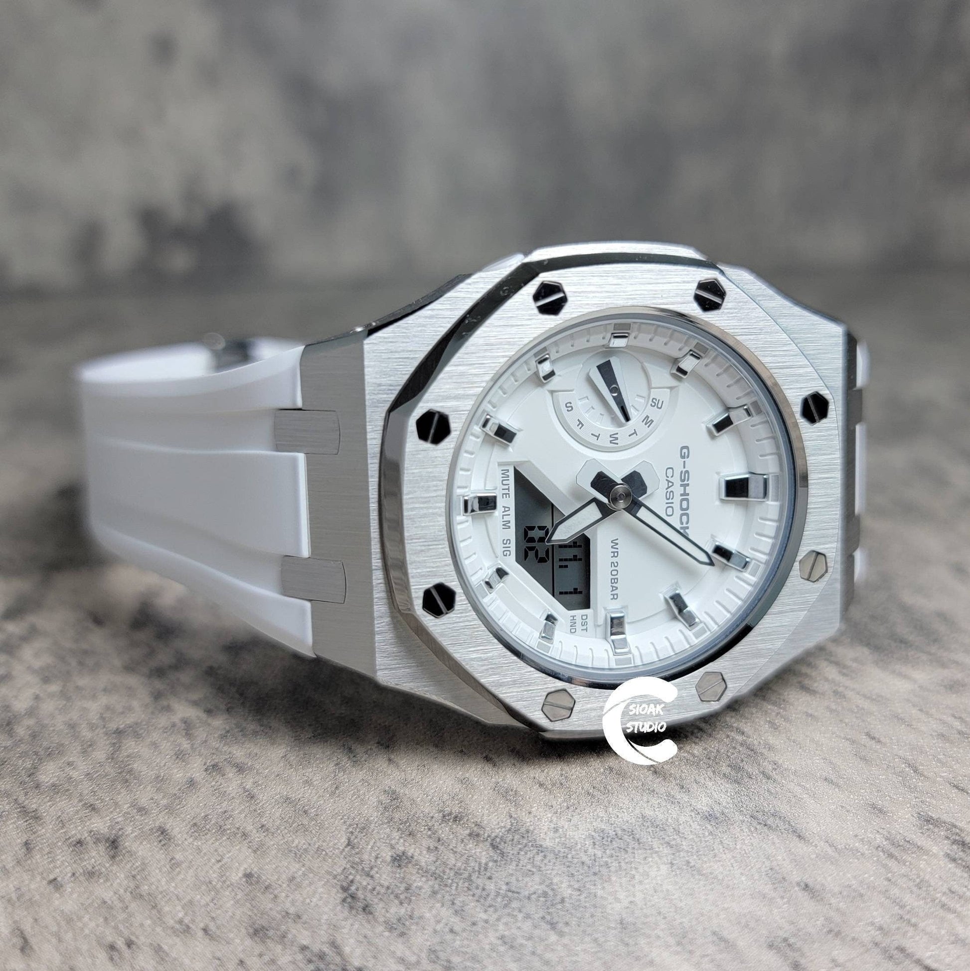 Casioak Mod Watch Silver Case White Rubber Strap White Silver Time Mark White Dial 42mm- Casioak Mod Casio G-Shock Royal Oak Custom Mens Luxury Watches Ga2100