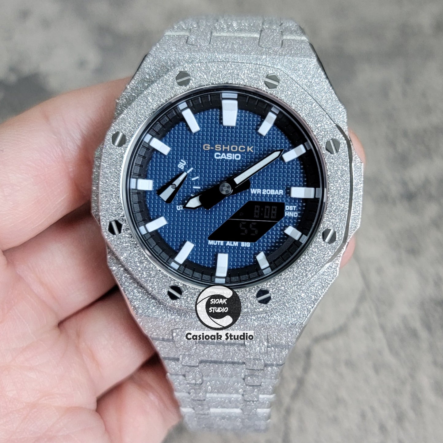 Casioak Mod Watch Frosted Silver Case Metal Strap Black White Time Mark Blue Waffle Dials 44mm